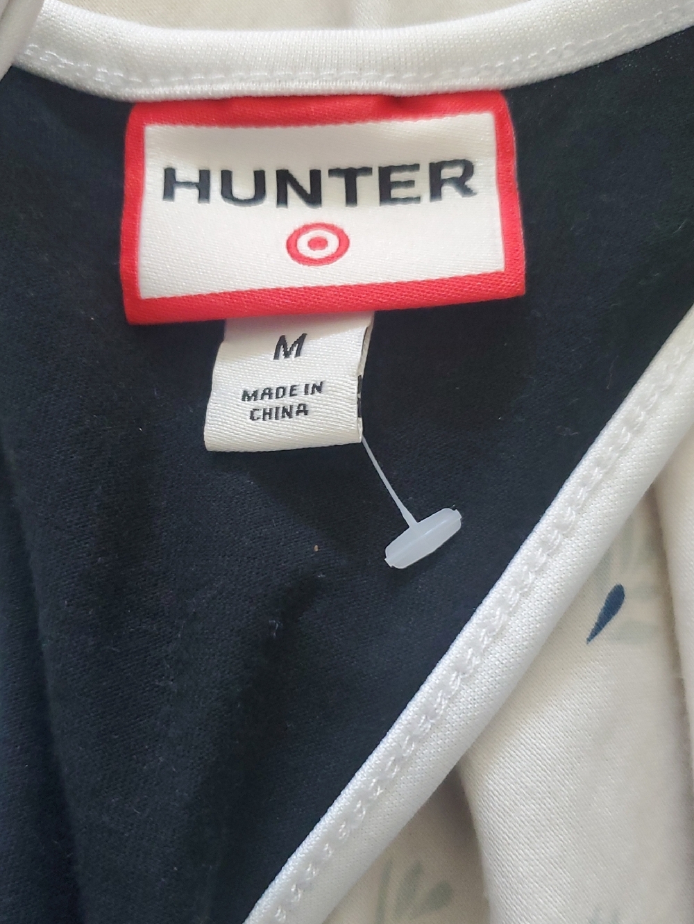 Hunter - Picture 4 of 4